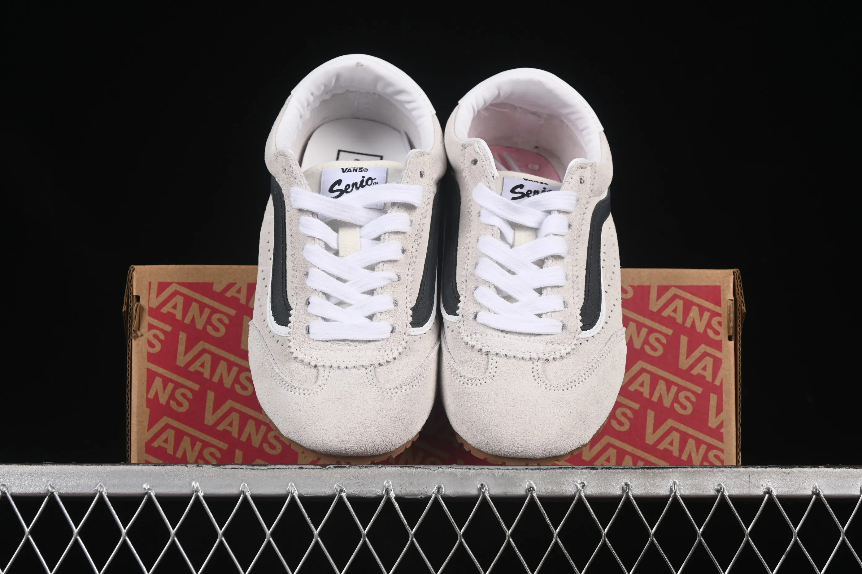 All categories Vans Vans series Vans Low Vans low-top Vans Super Lowpro Vans retro fashion comfortable versatile casual sneakers VN000D83CCZ